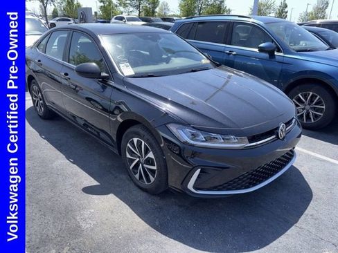 Used 2025 Volkswagen Jetta S FWD image 4