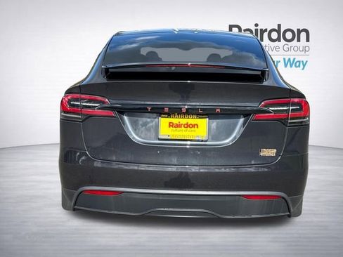 Used 2024 Tesla Model X image 18