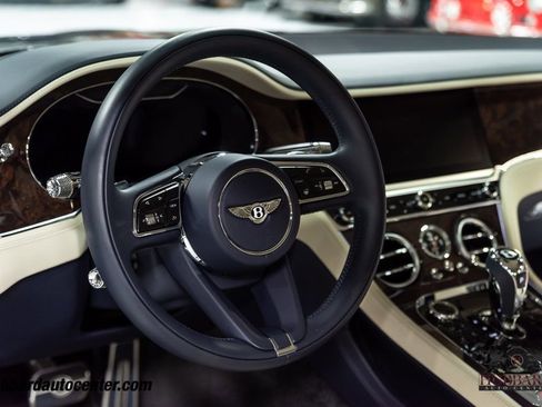 Used 2022 Bentley Continental GT Speed image 18