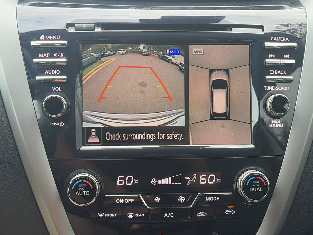 Used 2019 Nissan Murano Platinum w/ Cargo Package AWD/4WD image 16