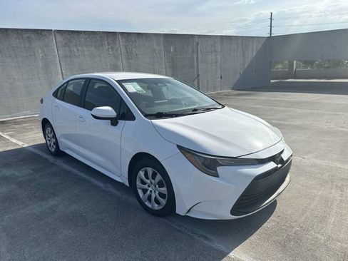 Used 2024 Toyota Corolla LE FWD image 36