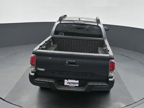 Used 2018 Toyota Tacoma SR w/ SR Convenience Package RWD image 31