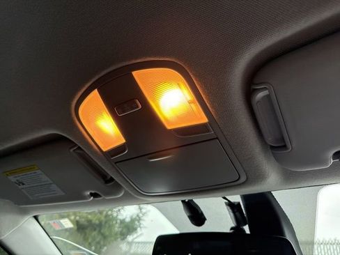 Used 2019 Hyundai Elantra ECO w/ Cargo Package image 29