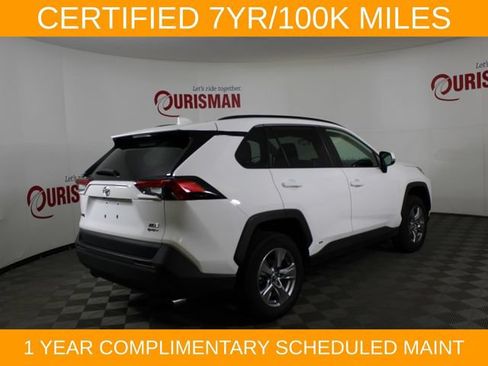 Used 2025 Toyota RAV4 XLE AWD/4WD image 7