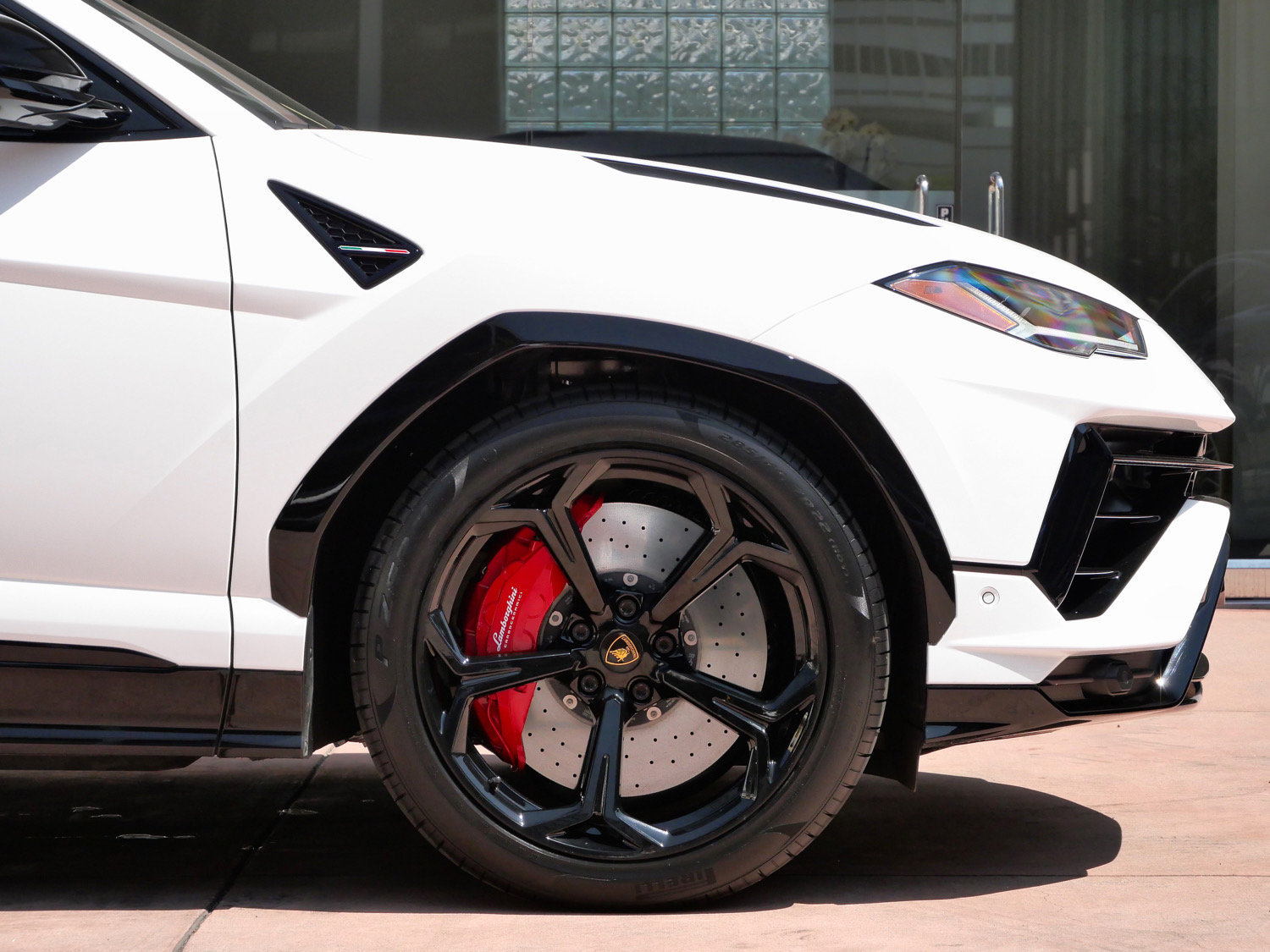 Used 2023 Lamborghini Urus S AWD/4WD image 9