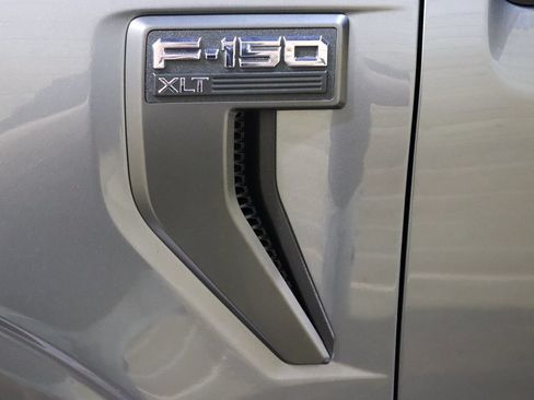 Used 2022 Ford F150 XLT w/ Equipment Group 302A High AWD/4WD image 18