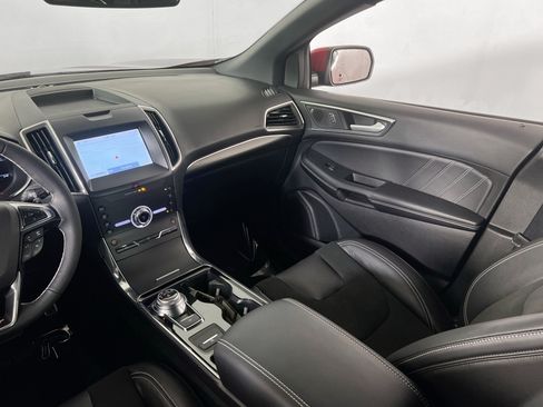 Used 2020 Ford Edge ST w/ Cold Weather Package AWD/4WD image 23