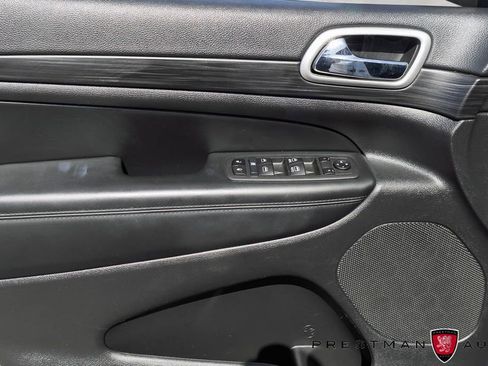 Used 2022 Jeep Grand Cherokee Laredo X AWD/4WD image 22