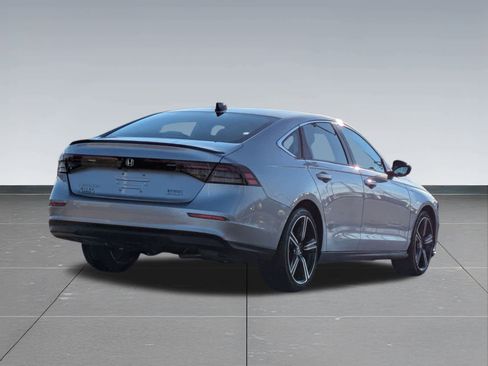 Certified 2025 Honda Accord Sport image 6