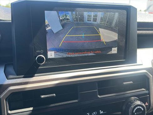 Certified 2025 Toyota 4Runner SR5 AWD/4WD image 24