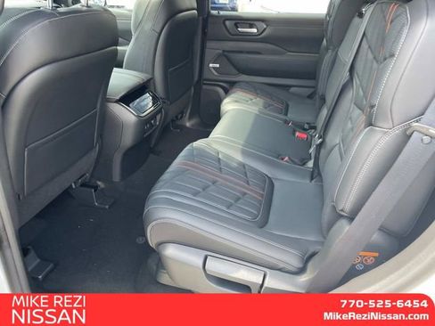 New 2025 Nissan Armada PRO-4X w/ Pro-4X Premium Package image 8