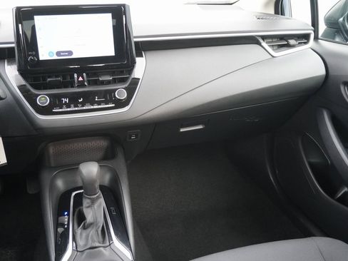 Used 2024 Toyota Corolla LE image 22