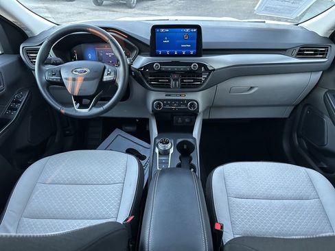 Used 2024 Ford Escape Active image 14