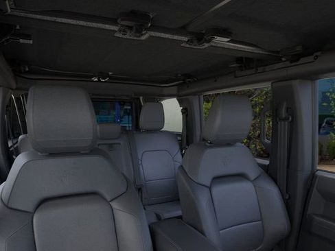 New 2026 Ford Bronco Outer Banks w/ Sasquatch Package image 12