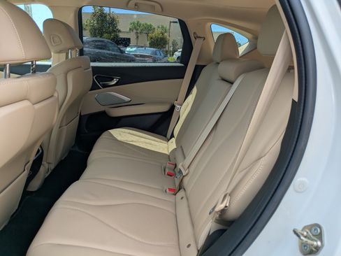 Used 2020 Acura RDX w/ Technology Package FWD image 13