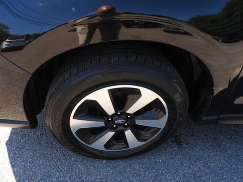 Used 2018 Subaru Forester 2.5i Premium AWD/4WD image 21