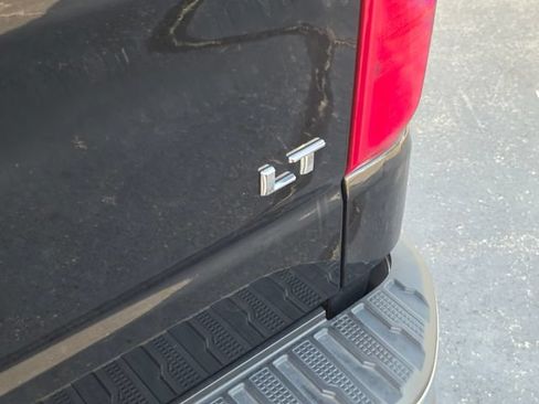 Used 2024 Chevrolet Silverado 1500 LT AWD/4WD image 11