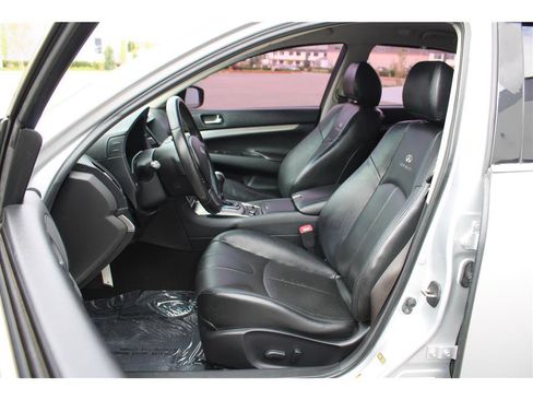 Used 2013 INFINITI G37 x Sedan AWD/4WD image 8