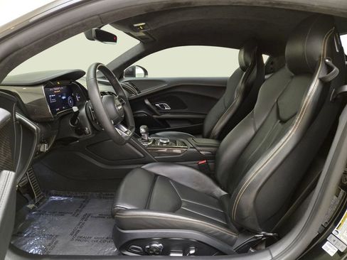Used 2021 Audi R8 V10 w/ Premium Package image 17
