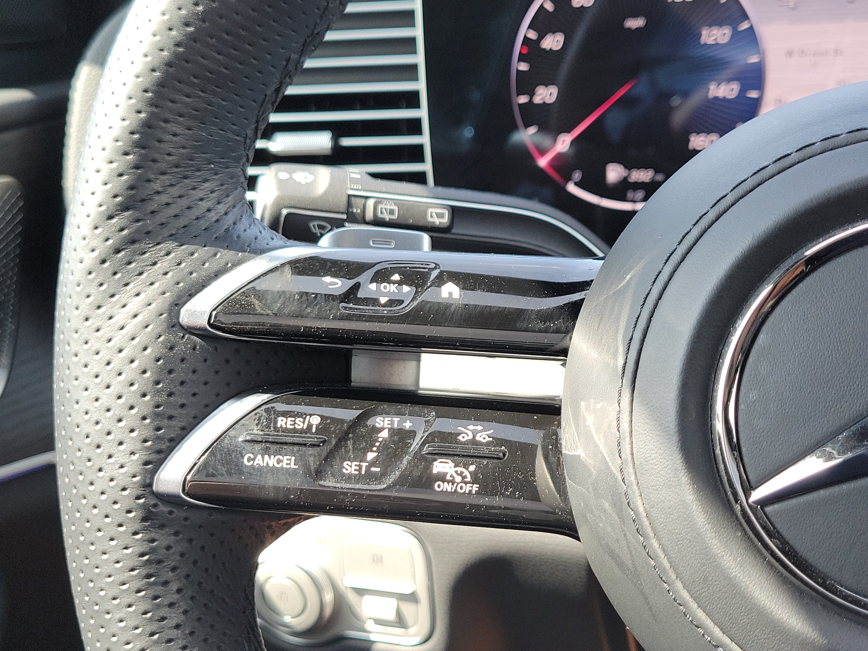 Certified 2024 Mercedes-Benz GLS 450 4MATIC image 20