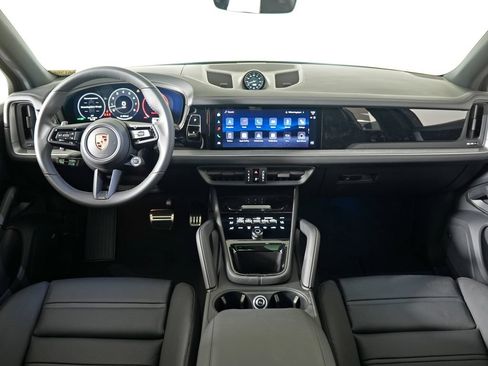 New 2026 Porsche Cayenne S AWD/4WD image 21