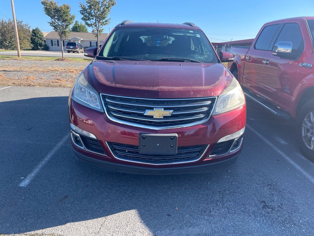 Used 2017 Chevrolet Traverse LT w/ Style and Technology Package AWD/4WD image 5