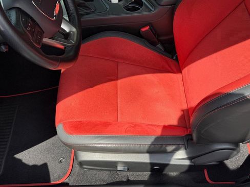Used 2020 Dodge Challenger R/T Scat Pack RWD image 19