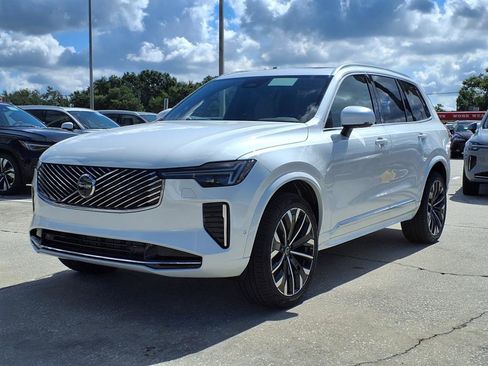 New 2026 Volvo XC90 B6 Plus w/ Protection Package Premier image 3