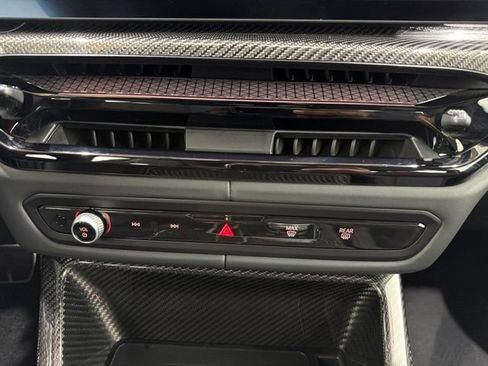 Used 2025 BMW M4 CS AWD/4WD image 33