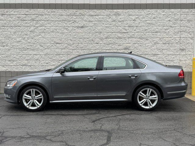 Used 2015 Volkswagen Passat TDI SEL Premium FWD image 13