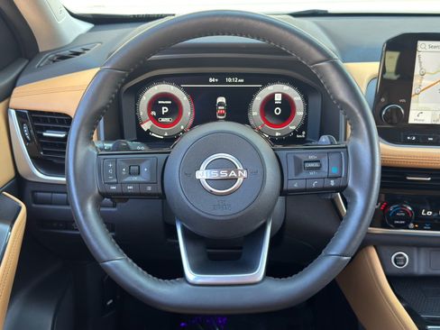 Used 2023 Nissan Rogue Platinum w/ Platinum Premium Package AWD/4WD image 19