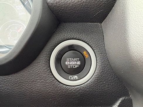 Used 2020 RAM 1500 Big Horn image 18