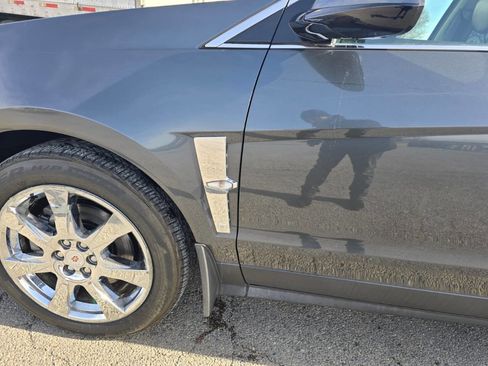 Used 2010 Cadillac SRX Premium image 75
