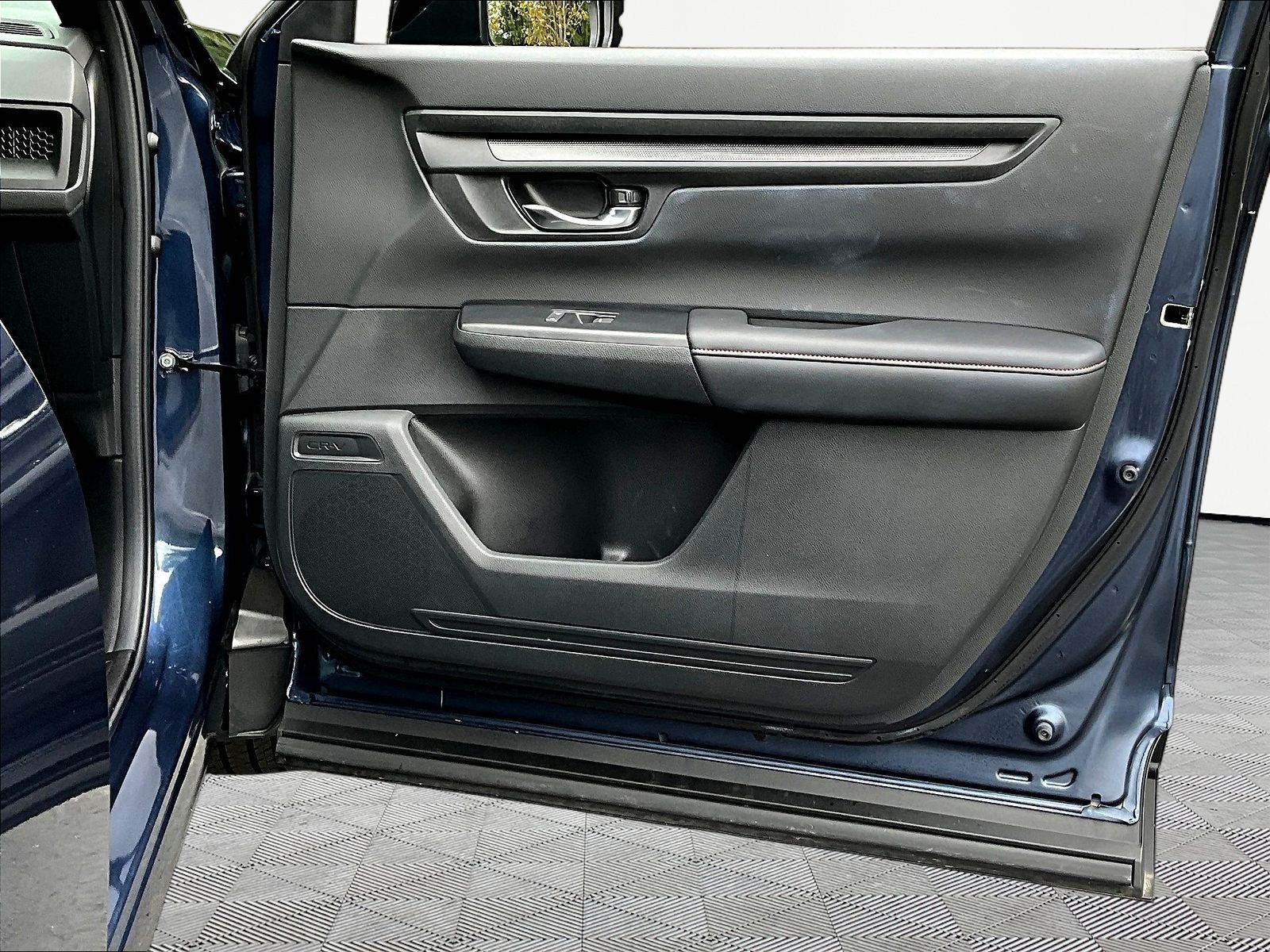 Used 2026 Honda CR-V Sport image 28