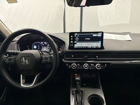 Used 2024 Honda Civic Touring image 28