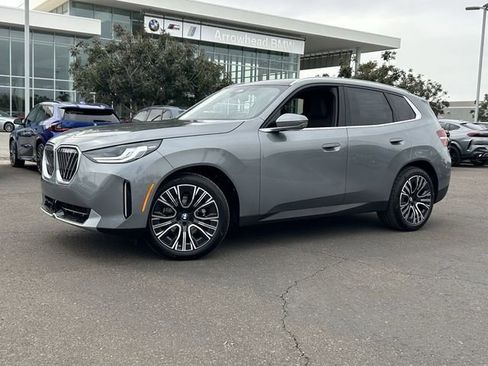 New 2026 BMW X3 xDrive30 w/ Premium Package AWD/4WD image 2