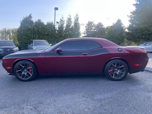 Used 2018 Dodge Challenger T/A image 10