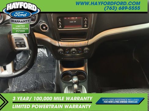 Used 2020 Dodge Journey SE w/ SE Popular Equipment Group FWD image 19