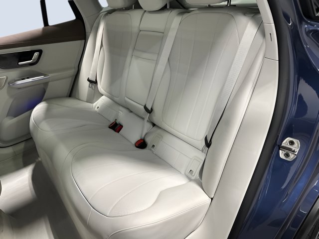 Certified 2023 Mercedes-Benz EQE 350+ 4MATIC SUV image 31