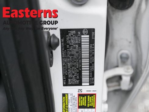 Used 2024 Toyota Camry SE image 33