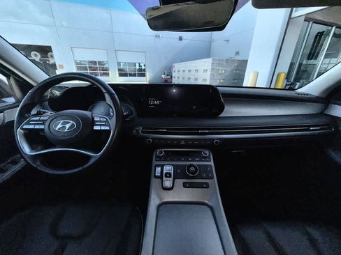Used 2024 Hyundai Palisade SEL image 16