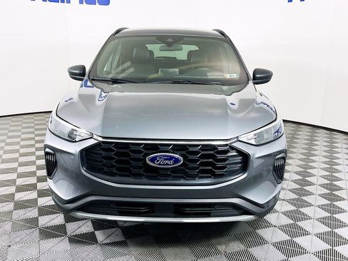 Certified 2025 Ford Escape ST-Line image 3