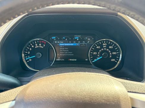 Used 2019 Ford F150 Lariat w/ Equipment Group 502A Luxury AWD/4WD image 27