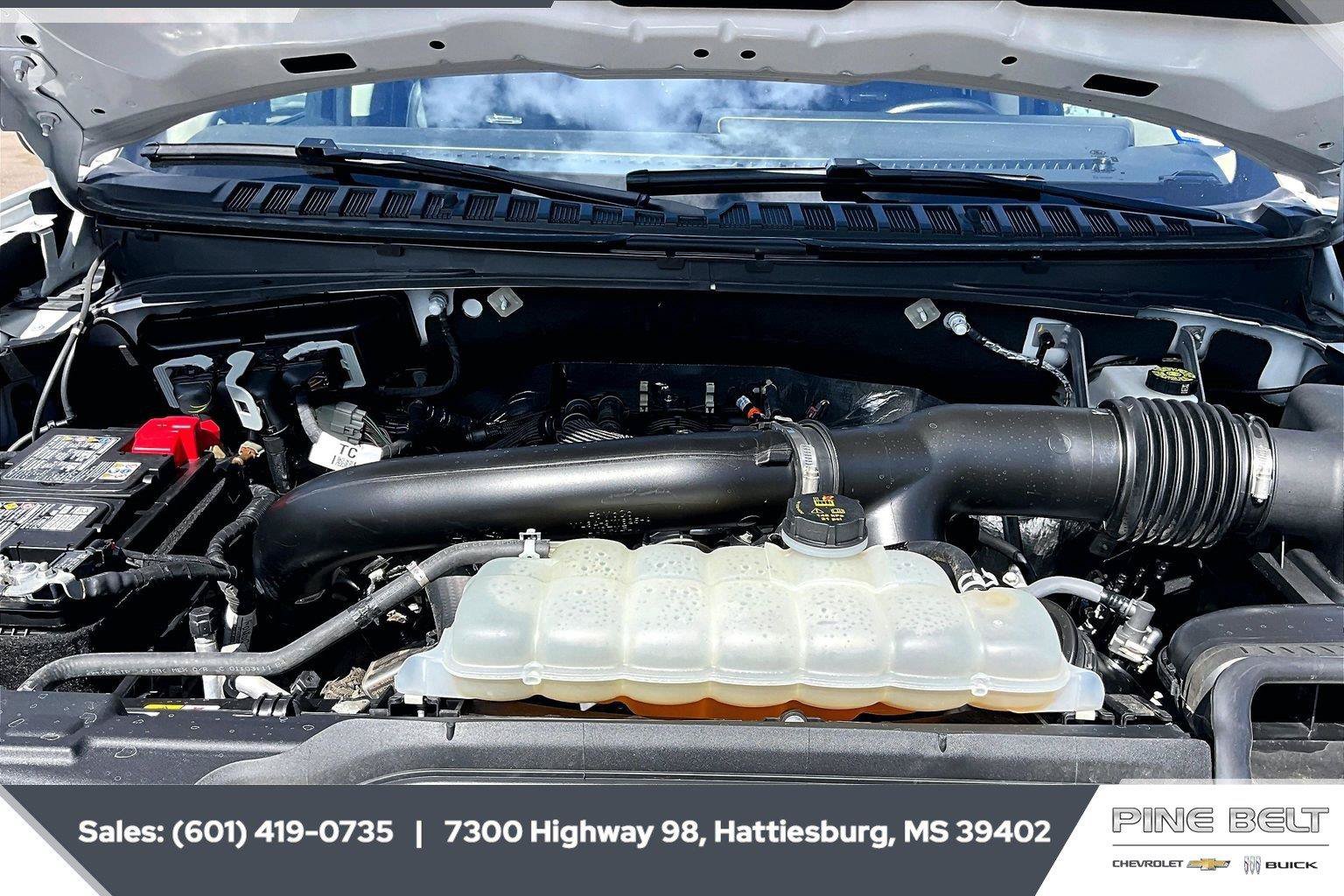 Used 2025 Ford Expedition Platinum AWD/4WD image 8