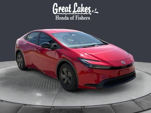 Used 2024 Toyota Prius LE image 7