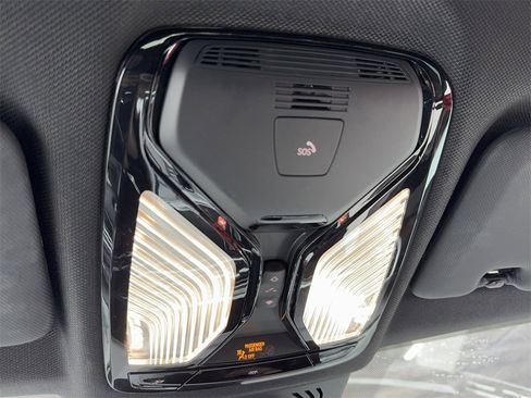 Used 2022 BMW X5 M50i w/ Dynamic Handling Package image 33