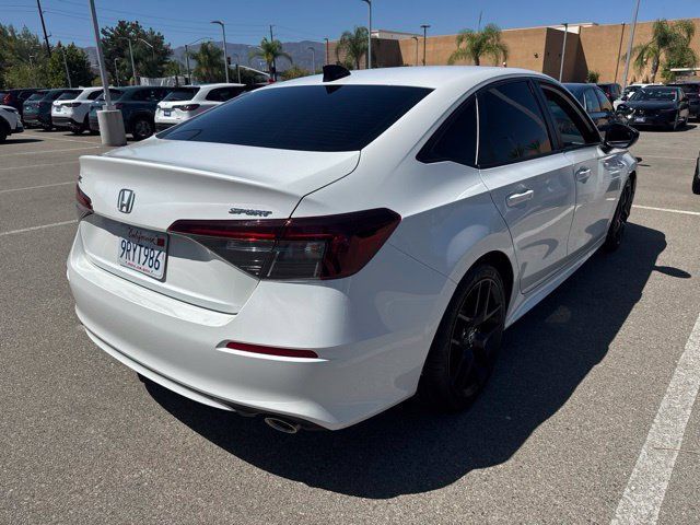 Used 2025 Honda Civic Sport image 4