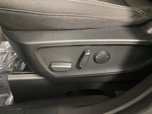 Used 2023 Ford Escape Active AWD/4WD image 18
