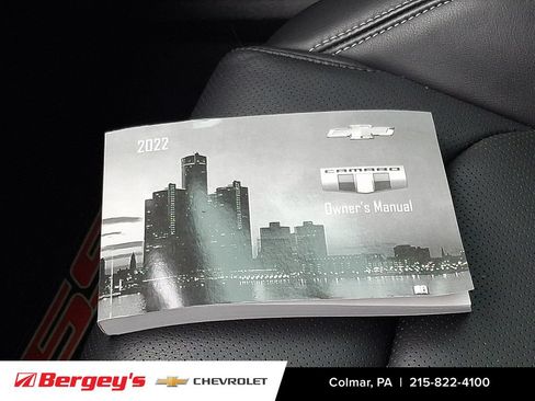 Used 2022 Chevrolet Camaro SS RWD image 28