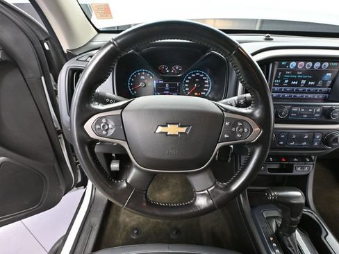 Used 2018 Chevrolet Colorado Z71 AWD/4WD image 23
